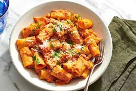 Tomato Rigatoni Pasta